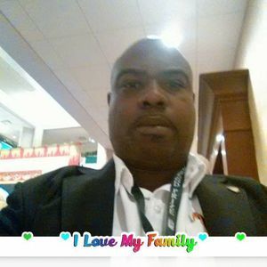 Meet your Posher, Devin